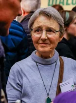 Stefanie Seemann, Schnappschuss, Halbportrait, draußen